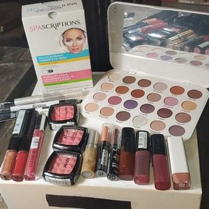 Makeup lot 16pc plus shadow palette